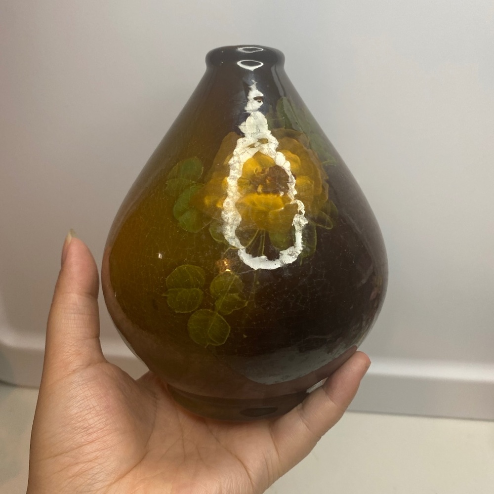 Antique Weller Pottery Louwelsa Squat Vase Yellow Floral About 5.5 Inches Tall